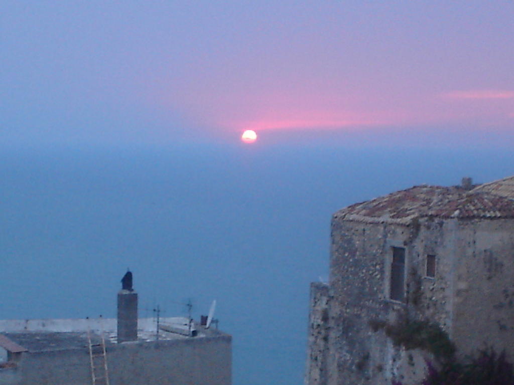 Locanda Al Castello Peschici Exteriör bild