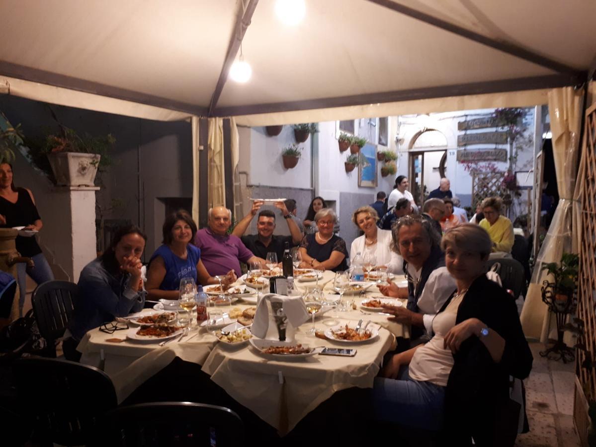 Locanda Al Castello Peschici Exteriör bild